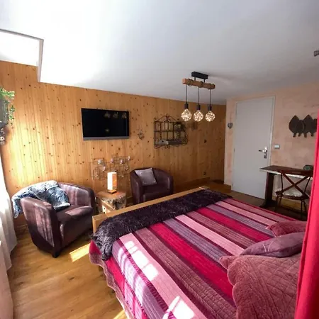 Konukevi Au Bois Normand 3*