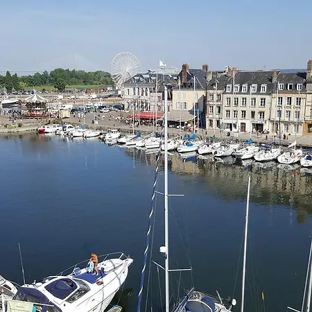 Pensjonat Au Bois Normand *
