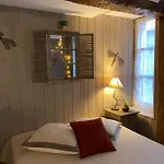 金布瓦诺曼德酒店 3*