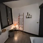 金布瓦诺曼德酒店 招待所 3*