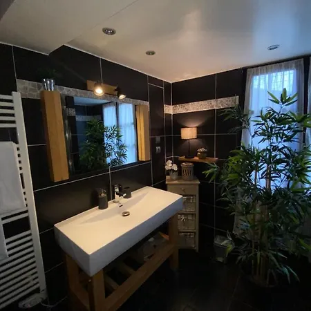 Casa de hóspedes Au Bois Normand 3*