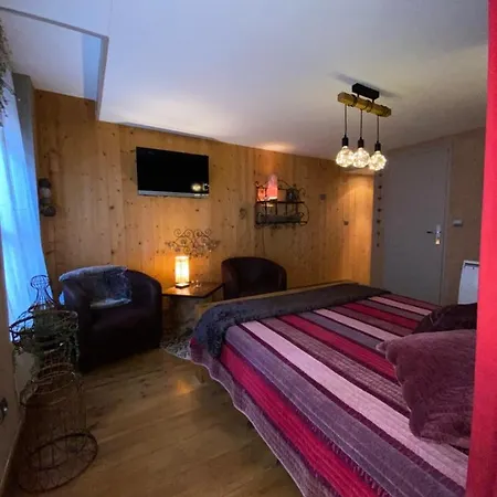 オー ボワ ノル​​マン 3* オンフルール