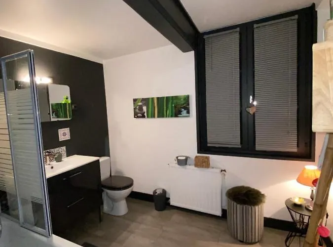 Au Bois Normand Guest house 3*