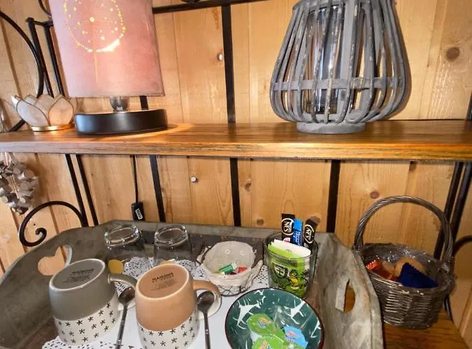 オー ボワ ノル​​マン ゲストハウス